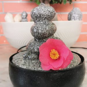 Fuente de Agua Artesanal Protección 5G­·6G y Caída de Agua de Orgonita